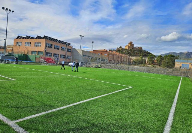 El Campo de Fútbol 7 de Caravaca pasa a denominarse José Carlos Gozalbes 'Pipa', tras las obras de reforma realizadas en la instalación municipal - 1, Foto 1