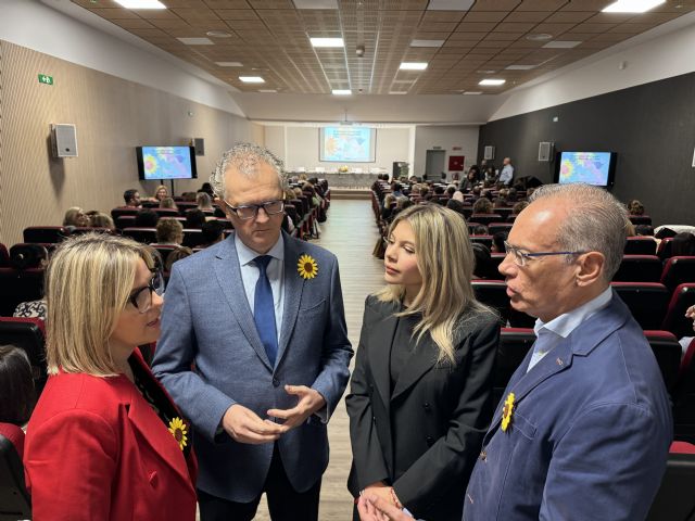 Los profesionales del Área III de Salud atienden a casi 300 pacientes adultos y 50 niños en cuidados paliativos en lo que llevamos de año - 1, Foto 1