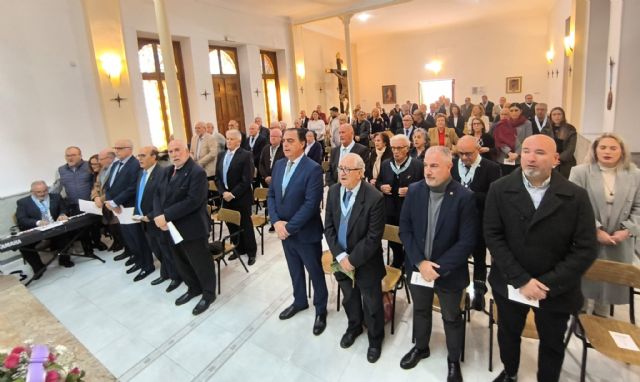 Diego de la Cotera, Manuel Salmerón y José Juan Aniorte reciben la Medalla de los Hijos de María del Patronato - 2, Foto 2