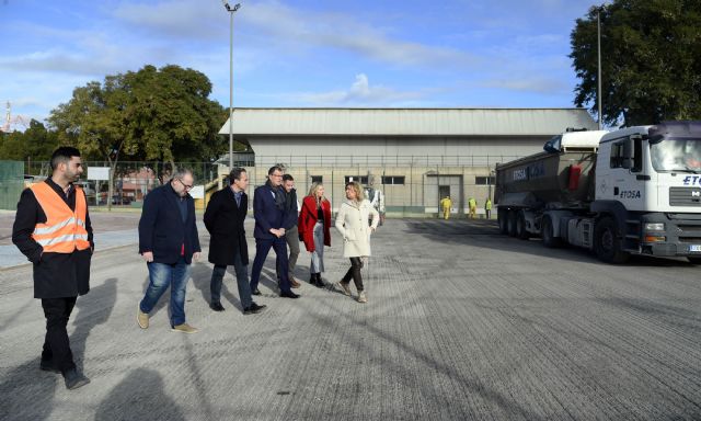 La renovación de las pistas del Polideportivo Municipal José Barnés mejorará la seguridad de 2.500 deportistas - 1, Foto 1