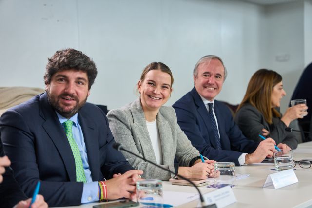 López Miras: Pedro Sánchez está acostumbrado a negociar mediante chantajes, pero el Partido Popular no funciona de esa manera - 1, Foto 1