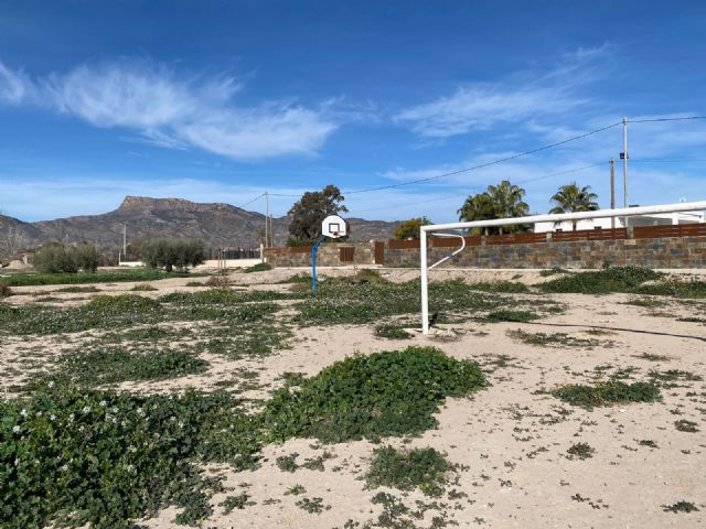 El PSOE de Lorca critica el abandono y la dejadez por parte de Fulgencio Gil de la zona deportiva y de ocio situada en la pedanía de Campillo - 3, Foto 3