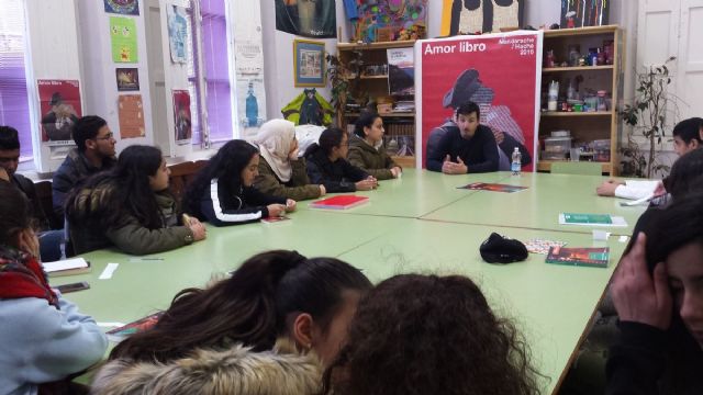 Los centros culturales celebraron su segundo encuentro con autor dentro del Premio Mandarache - 1, Foto 1