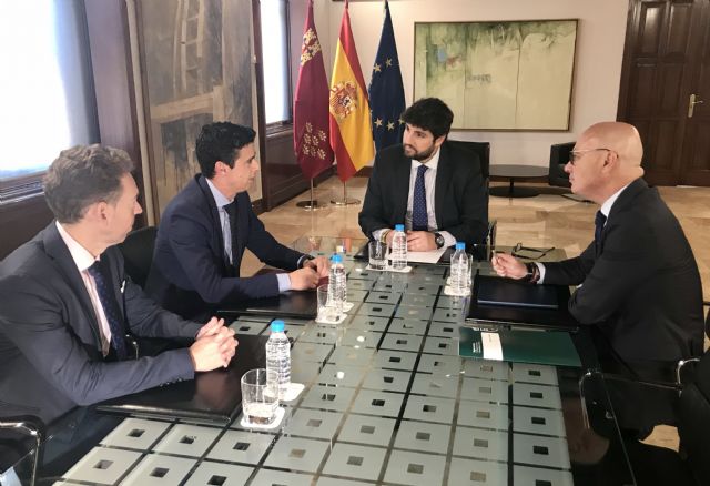 Fernando López Miras se reúne con los representantes del Colegio Oficial de Ingenieros Técnicos Industriales de la Región - 2, Foto 2