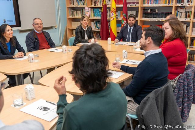 Ayuntamiento y Comunidad intervendrán en Santa Lucía para combatir el absentismo escolar - 1, Foto 1