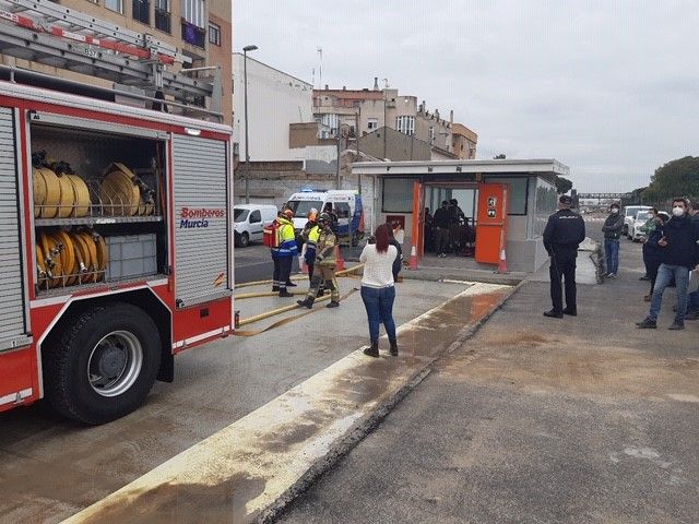 Adif realiza un simulacro de emergencia en el túnel de acceso a Murcia - 4, Foto 4