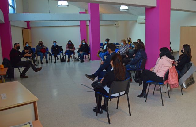 Las emprendedoras torreñas reciben una charla de motivación del experto Javi Soto - 4, Foto 4