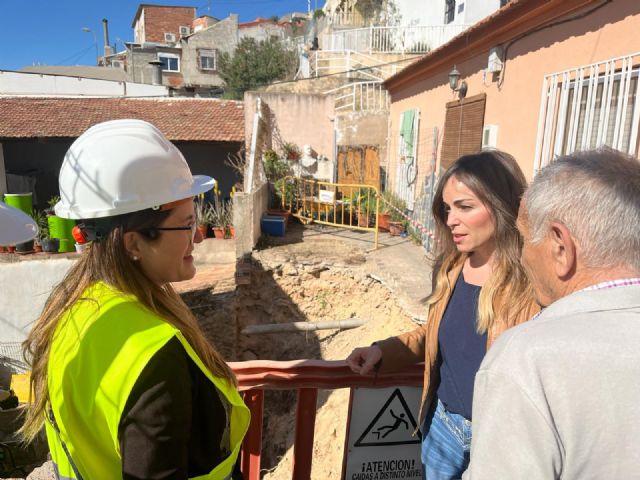 Arrancan las obras del muro de El Puntal que se derrumbó tras una tormenta - 1, Foto 1