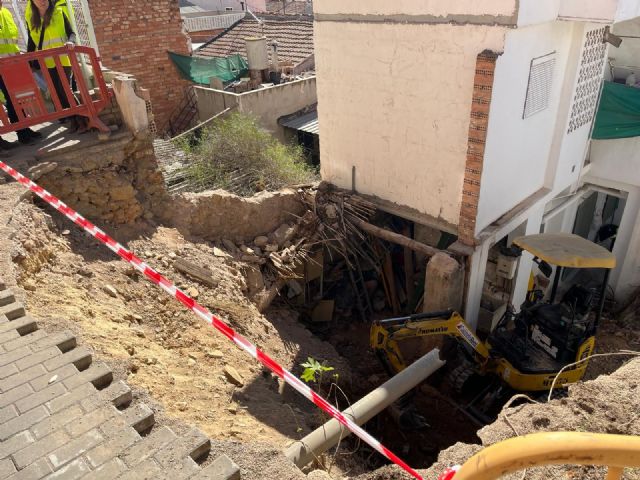 Arrancan las obras del muro de El Puntal que se derrumbó tras una tormenta - 2, Foto 2