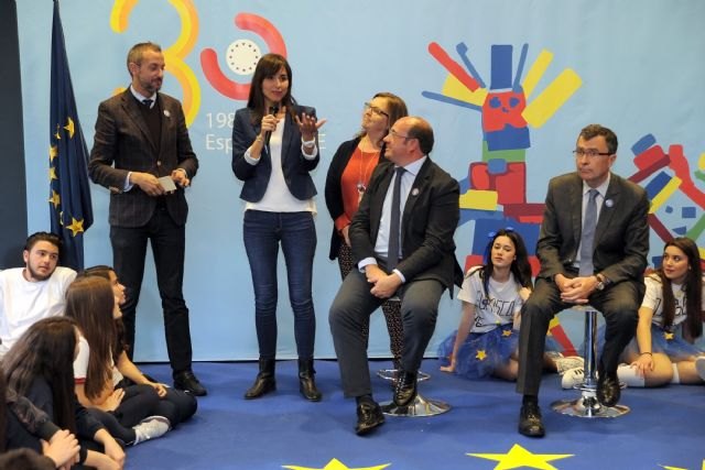 Pedro Antonio Sánchez: Europa ha traído paz, avances en igualdad y ha dado al mundo una lección de capacidad de entendimiento - 3, Foto 3