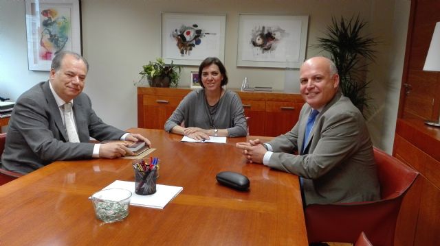 Sanidad aplicará el acuerdo estatal sobre la presencia de la Iglesia Evangélica en los hospitales - 1, Foto 1