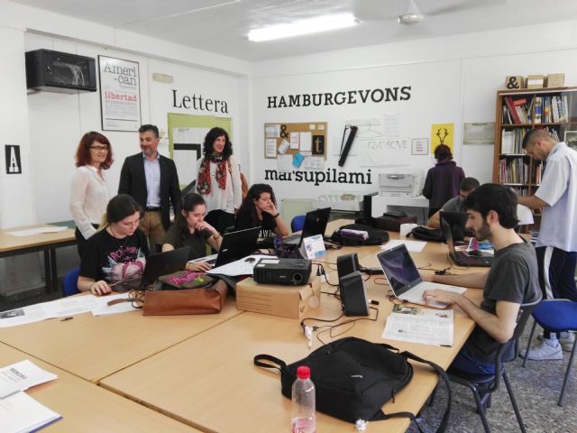 El director general de Formación Profesional y Enseñanzas de Régimen Especial visita la Escuela Superior de Diseño - 1, Foto 1