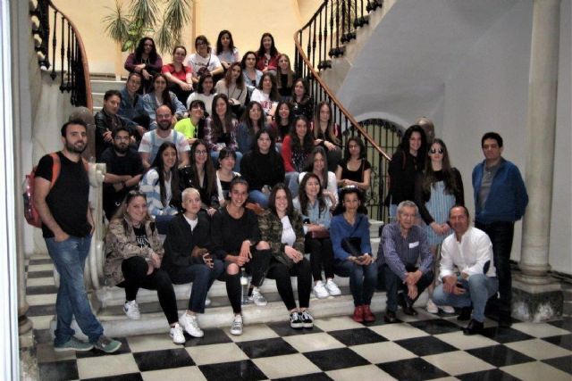 Estudiantes de Educación Social visitan ´La Milagrosa´, sede de la Concejalía de Servicios Sociales - 1, Foto 1