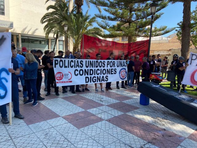 Podemos exige la reapertura del Parque de Bomberos de San Pedro y la ampliación del plantilla en el CEIS - 1, Foto 1