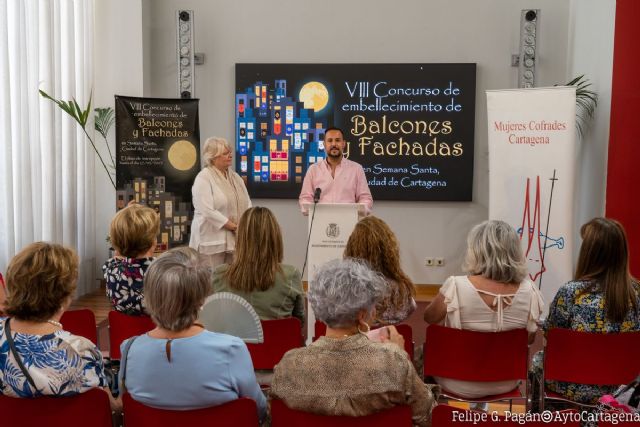 ´Silencio´ gana el VIII Concurso de Embellecimiento de Balcones y Fachadas de Semana Santa - 1, Foto 1