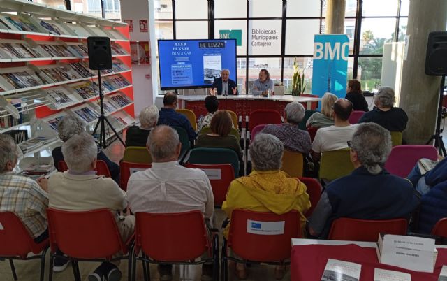 Juan Manzanares presenta su libro `Las murallas del Cantón: 150 años después´ - 5, Foto 5