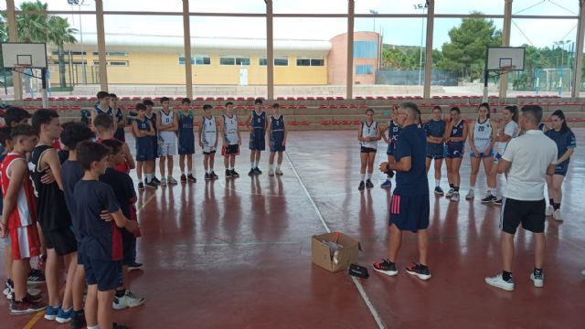 La Fundación Real Madrid, Molina Basket y San Jorge colaboran en un evento solidario - 1, Foto 1