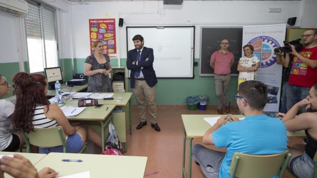 Casi mil alumnos de 4° de ESO participan este mes de julio en el programa de refuerzo escolar - 1, Foto 1