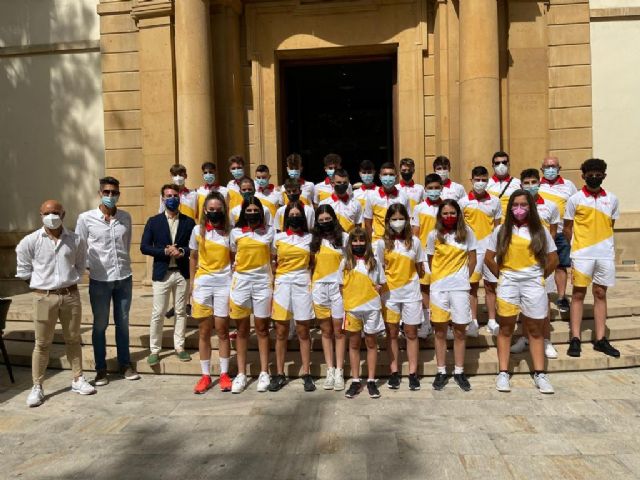 98 niños de la Región participan la próxima semana en los campeonatos escolares de ciclismo en ruta y yincana, voleibol y triatlón - 1, Foto 1