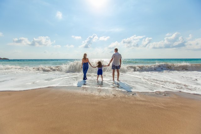 La unidad de defensa, seguridad y emergencias de universae facilita un sencillo decálogo para disfrutar de un verano seguro - 1, Foto 1