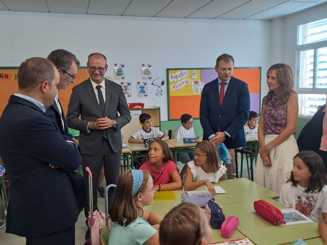 Más de 150.000 alumnos de Infantil y Primaria comienzan el curso con normalidad - 4, Foto 4