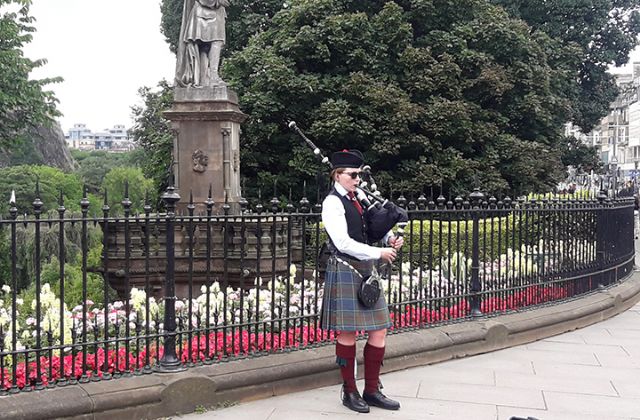 Patrimonio Cultural. El Kilt: La Tradicional Falda Escocesa que Define su Identidad Cultural - 1, Foto 1