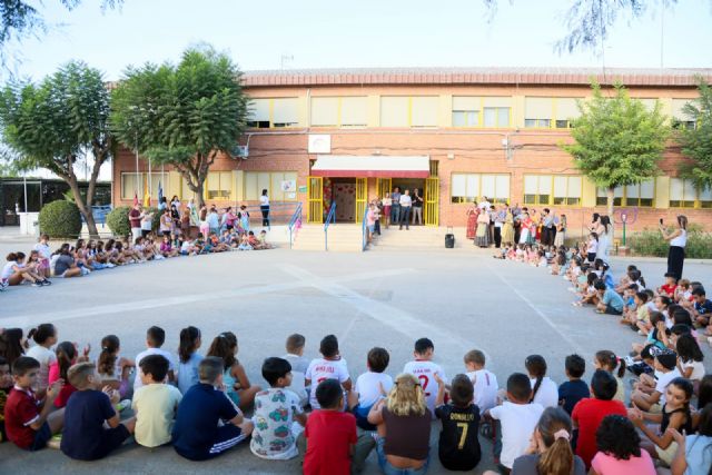Más de 9.400 alumnos de Infantil y Primaria comienzan el curso escolar en los centros educativos de Lorca Más de 9.400 alumnos de Infantil y Primaria comienzan el curso escolar en los centros educativos de Lorca