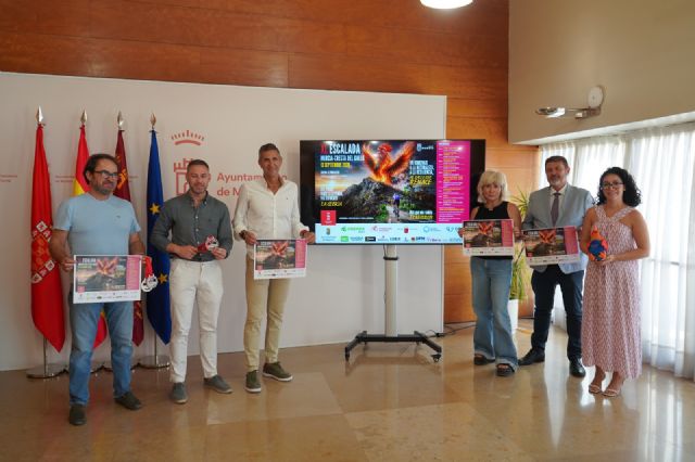 La XL edición Escalada a la Cresta del Gallo contará con 500 participantes La XL edición Escalada a la Cresta del Gallo contará con 500 participantes