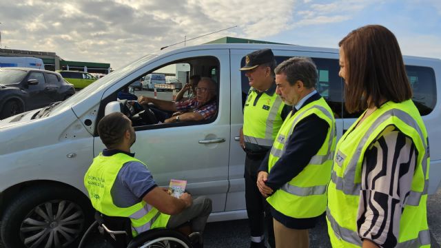 Las distracciones al volante han provocado el 39% de los accidentes mortales en carreteras de la Región de Murcia en 2023 - 1, Foto 1