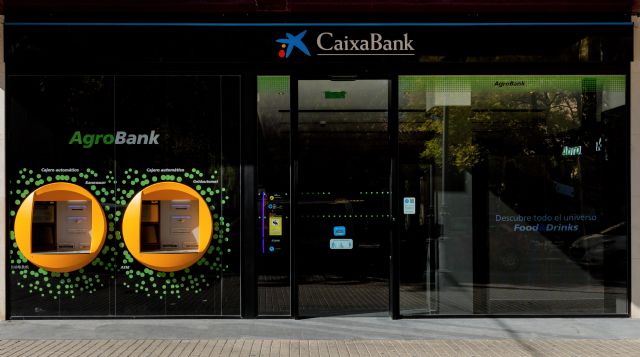 CaixaBank y el Ministerio de Agricultura, Pesca y Alimentación destinarán casi 5 millones de euros a impulsar la innovación, la formación y la diversidad en el sector agroalimentario - 1, Foto 1