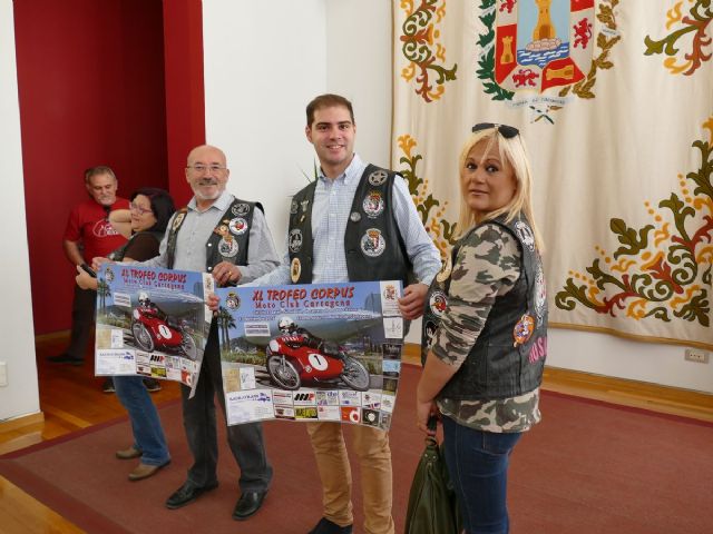 Motos clasicas realizaran el domingo una carrera de exhibicion por el Puerto de Cartagena - 1, Foto 1