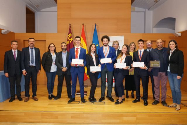 I Torneo Nacional de Debates Económicos en Bachillerato - 1, Foto 1