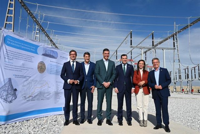 Pedro Sánchez subraya el objetivo del Gobierno de convertir a España en una potencia energética en Europa en renovables - 1, Foto 1