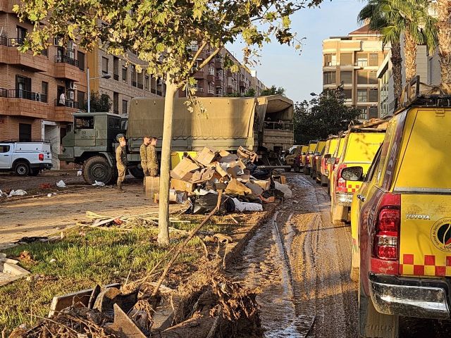 Más de un centenar de voluntarios de la Región trabajarán hoy en Picaña y Paiporta - 3, Foto 3