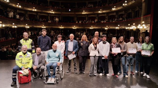 El Teatro Romea recibe a 1.000 estudiantes para participar en una experiencia de prevención vial - 1, Foto 1