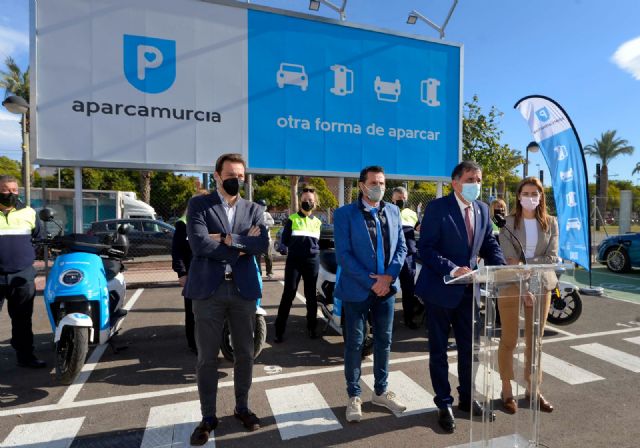 Cinco motocicletas eléctricas permitirán facilitar un rápido desplazamiento para resolver incidencias de los 145 nuevos parquímetros de la ORA - 2, Foto 2