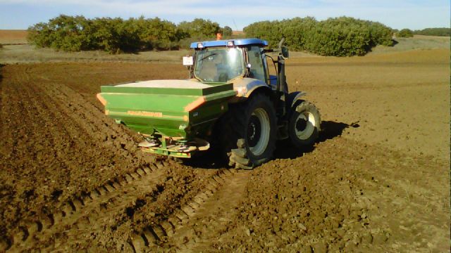 Unión de Uniones exige al Ministerio de Agricultura que cumpla con la ley y publique ya los criterios sobre la determinación del coste de producción - 1, Foto 1