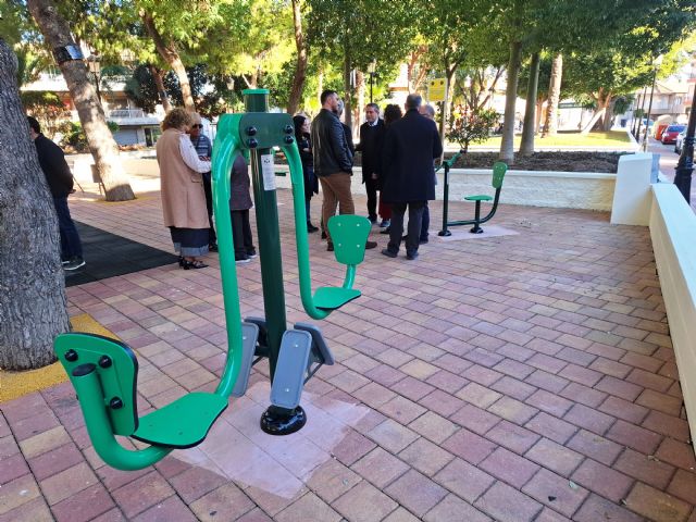 El Ayuntamiento invierte el Premio de Reciclaje Región de Murcia en juegos biosaludables para la Plaza de la Libertad - 2, Foto 2