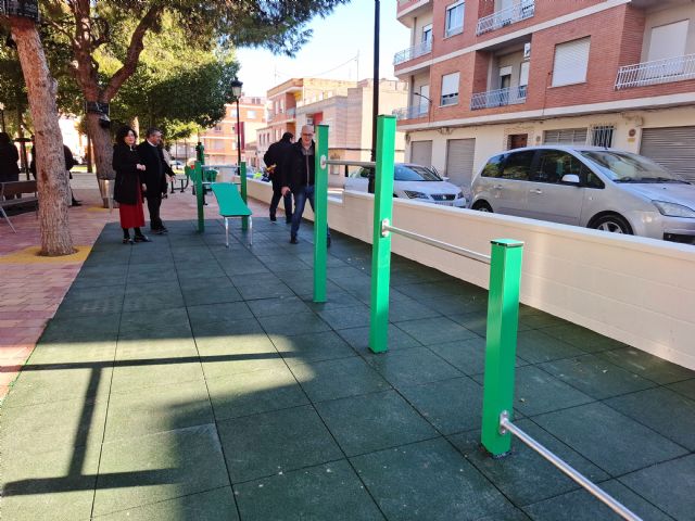 El Ayuntamiento invierte el Premio de Reciclaje Región de Murcia en juegos biosaludables para la Plaza de la Libertad - 3, Foto 3