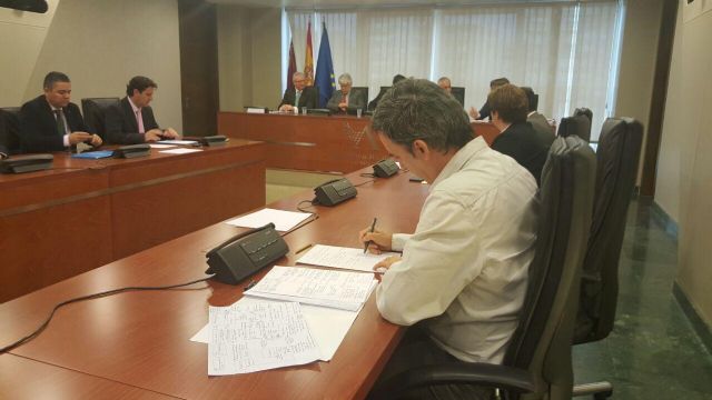 Urbina: Se puede liberar a la Región de la pesada carga financiera de la Desaladora de Escombreras heredada del gobierno de Valcárcel - 1, Foto 1