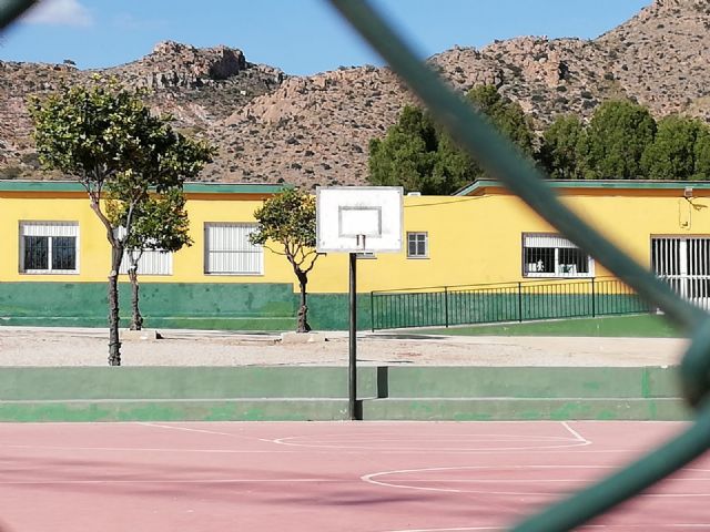 Cs denuncia el abandono del Colegio Puig Campillo de Isla Plana y reclama soluciones a las administraciones públicas - 2, Foto 2