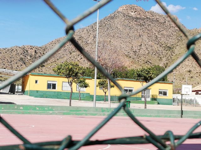 Cs denuncia el abandono del Colegio Puig Campillo de Isla Plana y reclama soluciones a las administraciones públicas - 3, Foto 3