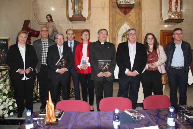 El maestro Miguel García presenta el libro de Semana Santa 2019 - 2, Foto 2