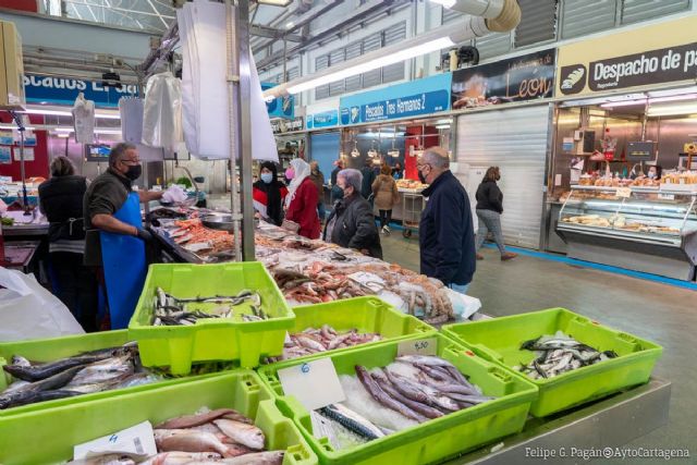 El último puesto que quedaba abierto en el mercado de Gisbert se traslada al de Santa Florentina - 1, Foto 1