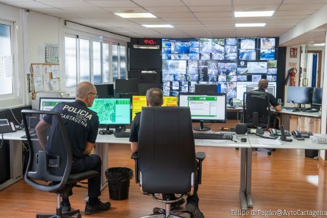 El Ayuntamiento diseña una red de videovigilancia para aumentar la seguridad en barrios y diputaciones - 1, Foto 1