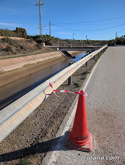 Vecinos de Totana se movilizan contra la colocación de puertas en los accesos al Trasvase Tajo-Segura, Foto 6