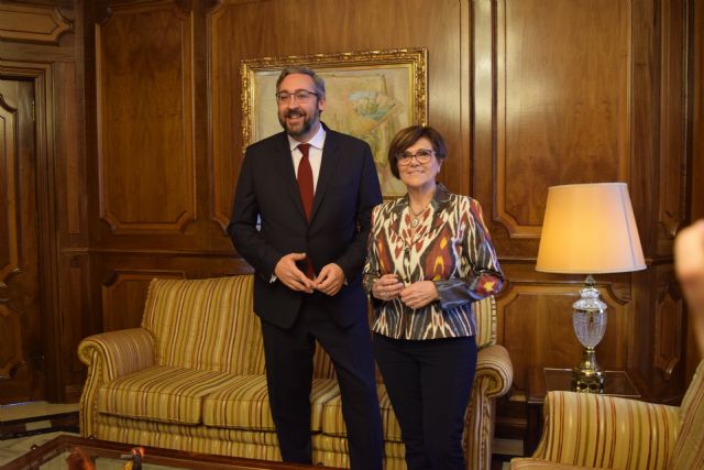 Víctor Martínez: López Miras garantiza la estabilidad y el proyecto político del PP que votaron los murcianos - 2, Foto 2