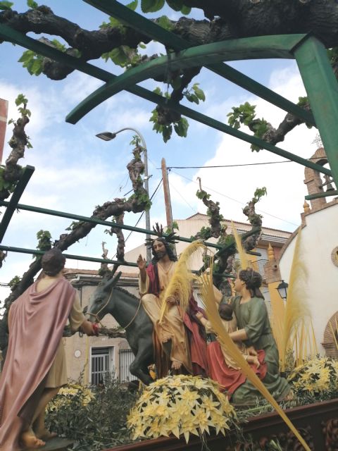 El PP torreño con nuestros vecinos hoy en las procesiones del Domingo de Ramos que marcan el comienzo de la Semana Santa 2022 - 5, Foto 5