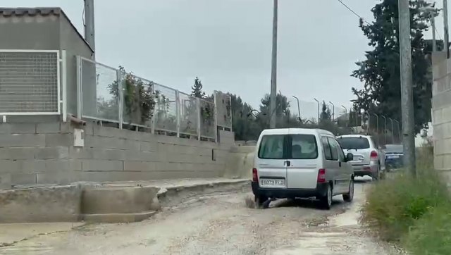 Los vecinos de Cañada Hermosa reclaman atención y seguridad vial a los socialistas de La Glorieta - 1, Foto 1