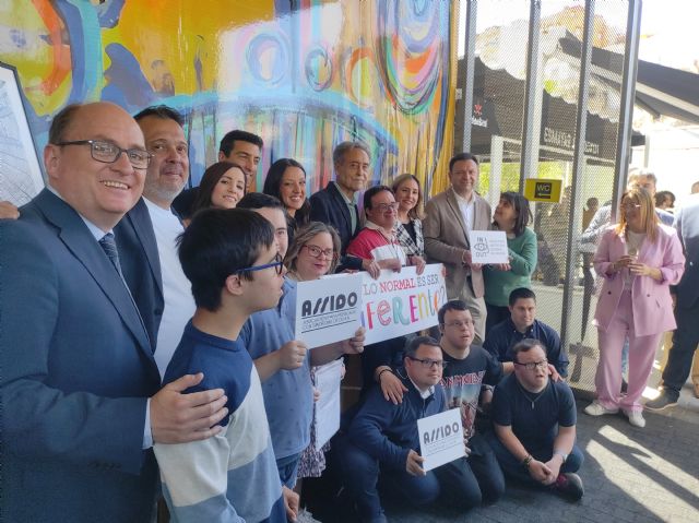 Artistas de ASSIDO decoran el restaurante de la Fundación Pedro Cano - 2, Foto 2